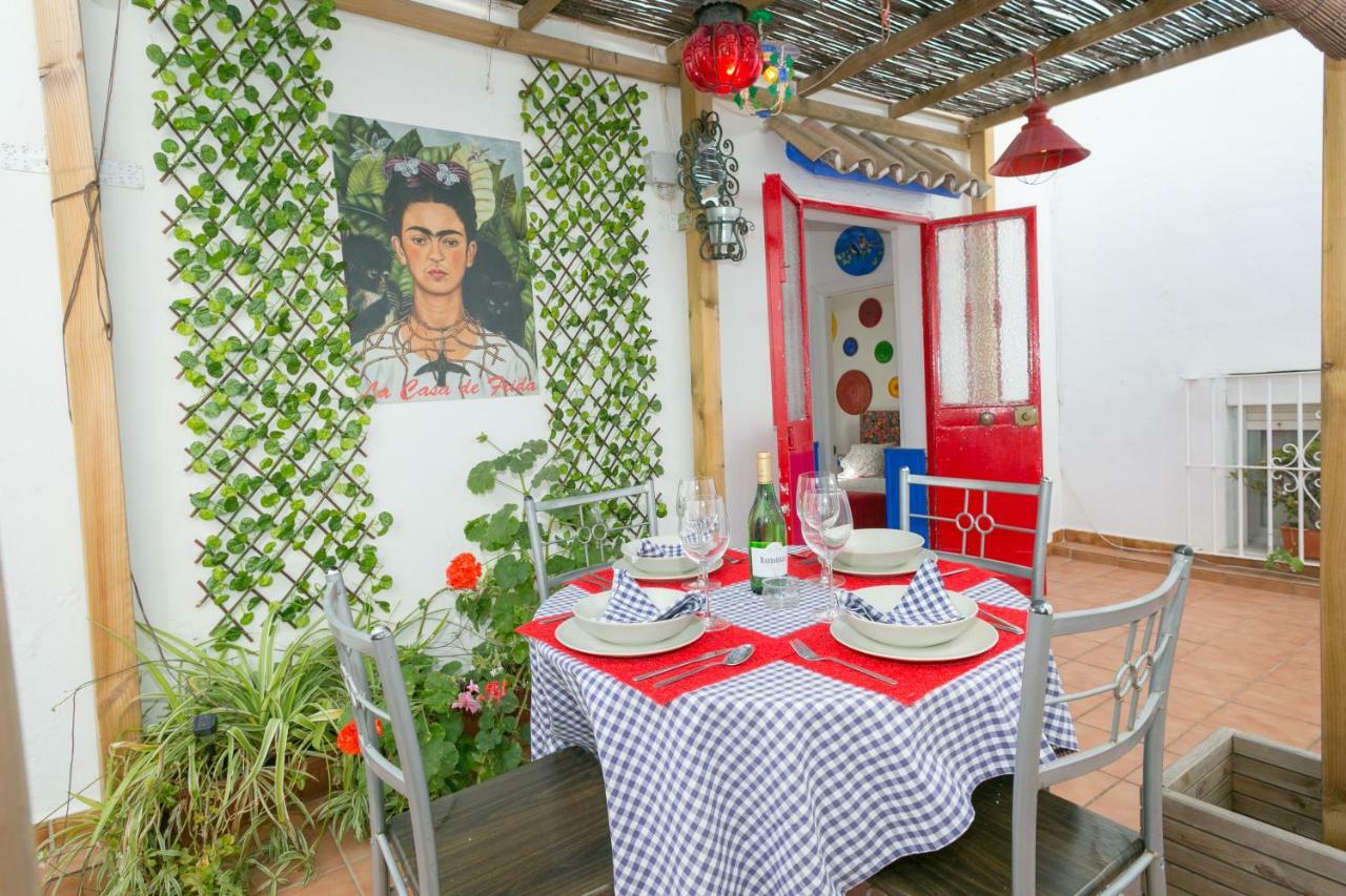El Mundo De Frida Parking Y Terraza Conil De La Frontera Exterior foto